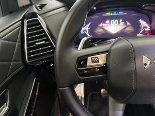 DS DS 7 1.6 PHEV 300 4x4 Pallas / 26