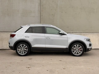 Volkswagen T-Roc 2.0 TSI 4Motion Sport DSG Pano Trekh Virtual Camera DCC / 9