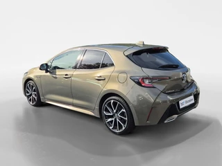 Toyota Corolla 2.0 Hybrid Executive / 9