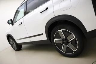 Jaecoo 7 Exclusive | RIJKLAAR INCLUSIEF €2.500,- REGISTRATIEVOORDEEL | Glazen schuif-/ kanteldak | 7 jaar garantie tot 150.000 km | 360 3D Camera | Lederen bekleding | Stoelventilatie & verwarming | Elektrische achterklep | Apple Carplay/Android auto / 20
