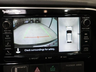 Mitsubishi Outlander 2.0 PHEV Pure / 13
