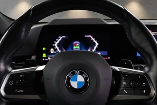 BMW X1 xDrive23i M Sport 218PK Panorama | Leder | Harman | HUD | 360° Camera | 20" LM / 13