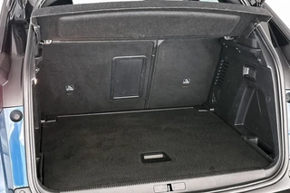 Peugeot 3008 1.2 PureTech GT Black Pack Trekhaak Keyless Stoelverwarming / 10
