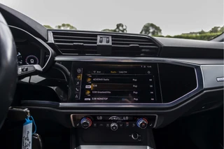 Audi Q3 35 TFSI Pro Line  | E-trekhaak | Stoelver. | LED / 28