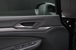 Volkswagen Golf 1.5 TSI Style | MEMORY | PANODAK | HEAD-UP | CAMERA | NAVI | CRUISE | / 23
