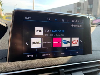 Peugeot 5008 1.2 PureTech Allure|AUT|7 zit|Cruise|Trekhaak / 23