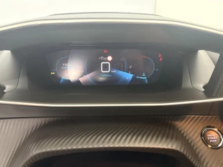 Peugeot 208 1.2 PureTech Allure Pack Navigatie, Carplay, Parkeercamera / 21