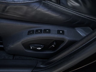 Volvo V60 2.4 D6 AWD Plug-In Hybrid Summum | Leder | Schuifdak | Keyless | Camera | Xenon | Stoelverwarmng / 12