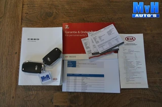 Kia ProCeed 1.5 T-GDi MHEV GT-Line Edition|160PK|PANO|LED|NAP / 38