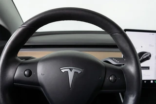Tesla Model 3 Standard range RWD Plus 60 kWh 86% SOH l NL Auto l Pano | Leder / 14