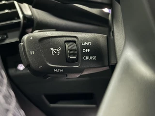 DS DS 7 1.6 PHEV 300 4x4 Pallas / 25