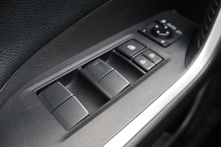 Toyota RAV4 2.5 Hybrid STYLE JBL STOELVERW.NAVI EL-A.KLEP LED CAMERA APPLE/ANDROID / 10