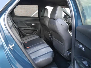 Peugeot 3008 1.2T 130pk Allure Pack Business | Navigatie | Climate & Cruise Control | Camera | AppleCarplay/Android Auto / 11
