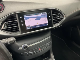 Peugeot 308 1.2 PureTech GT-Line Avantage PANO CAMERA CARPLAY ECC CRUISE. / 27