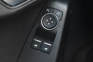 Ford Fiesta 1.1 5DRS. TREND APPLE/ANDROID AUTO / CRUISE / NAVI / DAB / 14