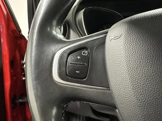 Renault Captur 1.2 TCe Intens NAVI CRUISE ECC TREKHAAK LM. / 20