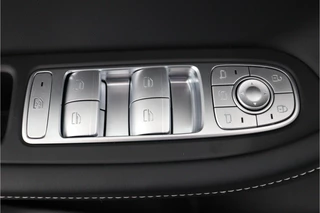 Omoda 5 SHS SHS-H 1.6 T-GDi Premium  - Registratie voordeel! - Kantel/Schuifdak - Adaptieve Cruise control - Ventilatie Voorstoelen - Privacy Glass - Stoel/Stuurwiel Verwarming - 1000KM Rijbereik -  7 Jaar Fabrieksgarantie / 21