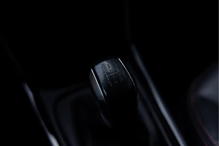 Peugeot 2008 1.2 PureTech GT-line  | Distributie riem V.V. | Carplay | Parkeersens. / 49