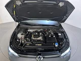 Volkswagen Golf Variant 1.0 TSI Life Business Alcantara Sfeerverlichting Camera Navigatie / 17