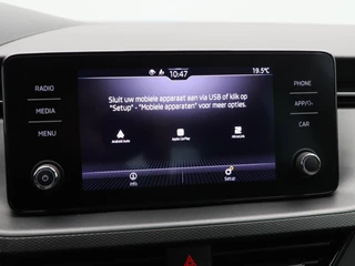 Škoda Kamiq 1.0 TSi 110 Pk Automaat Ambition | Cruise Control | Airco | Carplay | Parkeersensoren | 16 Inch | 38.595 Km !! / 23