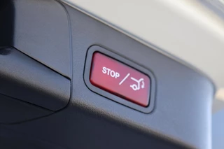 Mercedes-Benz B-Class 200 Luxury Line Panoramadak / Stuurwielverwarming / Stoelverwarming / 24