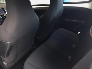 Citroën C1 1.0 VTi Shine Achteruitrijcamera | Navi | Airco / 11