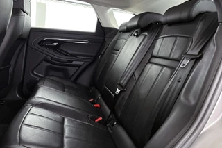 Land Rover Range Rover Evoque 1.5 P300e AWD S Stoelverwarming Navigatie Achteruitrijcamera / 9