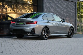 BMW 3 Series 330e M-SPORT  | BTW |  ACC | MEMORY | HUD | LED | KEYLESS | 360 | / 25