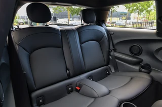 MINI 3-deurs 1.5 Cooper Classic  | PANO | HUD | CAMERA | KEYLESS | LEDER | / 40
