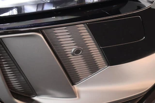 Audi Q6 306pk S edition performance 100 kWh Trekhaak Panoramadak B&O 360Camera Matrix HUD Keyless S-Line / 45