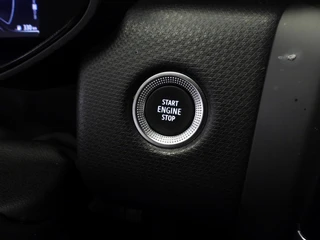 Renault Clio 1.6 E-Tech Hybrid 140 Intens NAVI/360CAM/CLIMA/LED/17"LMV! / 24