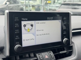 Toyota RAV4 2.5 Plug-in Hybrid AWD Dynamic TREKHAAK 1650KG TREKGEW EL-ACHTERKLEP 18'' LM-VELGEN CAMERA PARK-SENSOREN CLIMA APPLE/ANDROID / 23