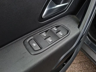 Dacia Duster 1.2 TCe 126pk Comfort Airco Cruise Trekhaak Hoge instap / 14