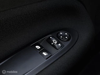 DS 3 1.2 PURETECH CONNECTED CHIC AUTOMAAT/LED/CAMERA/TREKHAAK/CARPLAY / 50
