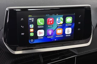 Peugeot e-2008 EV Active Pack 50 kWh Apple CarPlay Climate Control 16" / 18