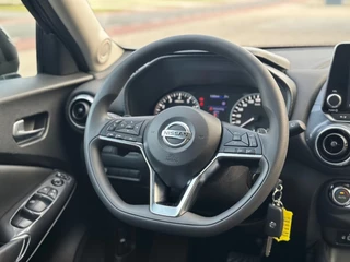 Nissan Juke 1.0 DIG-T Acenta Automaat '' Camera - Clima - PDC '' / 14