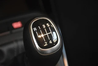 Kia Stonic 1.0 T-GDi MHEV 100pk DynamicLine / 25
