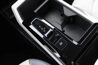 KGM Torres Hybrid 1.5T-GDI Titanium / 27