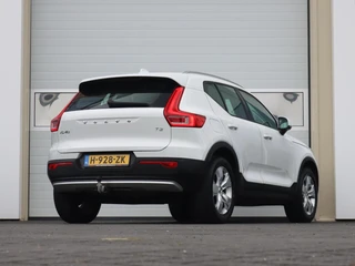 Volvo XC40 1.5 T3 Momentum Pro | Elek. wegklapbare trekhaak / 2