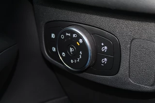 Ford Focus Wagon 1.0 EcoBoost 125PK Titanium Active  Adaptieve Cruis | BLIS | Led | Navigatie | Winterpack / 16