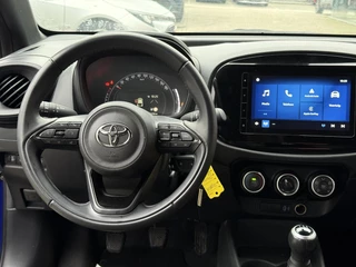 Toyota Aygo X PLAY NL-AUTO APPLE/ANDROID DAB+ AD-CRUISE AIRCO CAMERA / 6