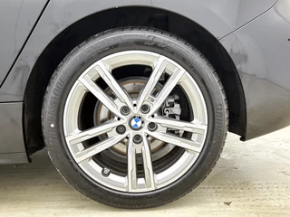 BMW 1-serie 118i Executive M Sport | Stoelverwarming | Cruise Control | Navi | CarPlay | / 10