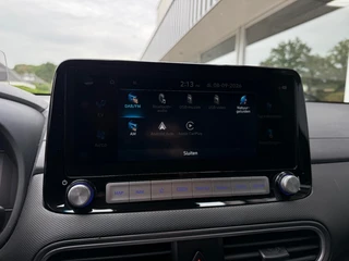 Hyundai Kona EV Fashion 64KWH Premium SOH 97 Navi Carplay Camera HUD / 34