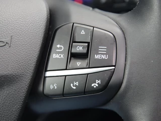 Ford Kuga 2.5 PHEV 225PK Titanium | SOH 93% | Panoramadak | Trekhaak | / 48