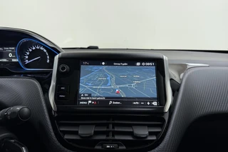 Peugeot 2008 1.2T 130pk GT-line / 28