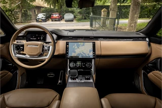 Land Rover Range Rover 4.4 P530 Autobiography Koelbox 23" Trekhaak Hot Stone Massage / 9
