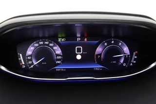 Peugeot 5008 1.2 PureTech Allure Pack Business AUTOMAAT | 7-Zits | Dodehoek Detectie | Navigatie | Achteruitrij Camera | 1e eigenaar / 35