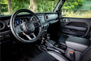 Jeep Wrangler Unlimited 4xe 380 Rubicon  Adaptive Cruise Camera Voor / 6