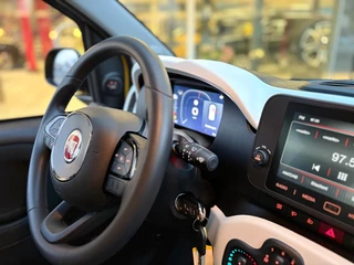 Fiat Panda 1.0 Hybrid Pandina | Carplay | Airco | Cruise Control | Parkeersensoren / 14