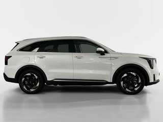 Kia Sorento 1.6 T-GDi Plug-in Hybrid 4WD DynamicPlusLine 7p. | Glazen schuif-/kanteldak | BOSE premium geluidsinstallatie | Stoel- en stuurverwarming | NU €3000 Voorraadvoordeel! / 7